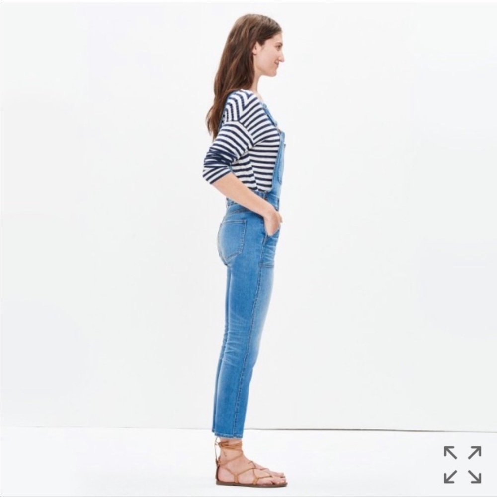 Madewell Skinny Crop Overalls in Hewitt Wash